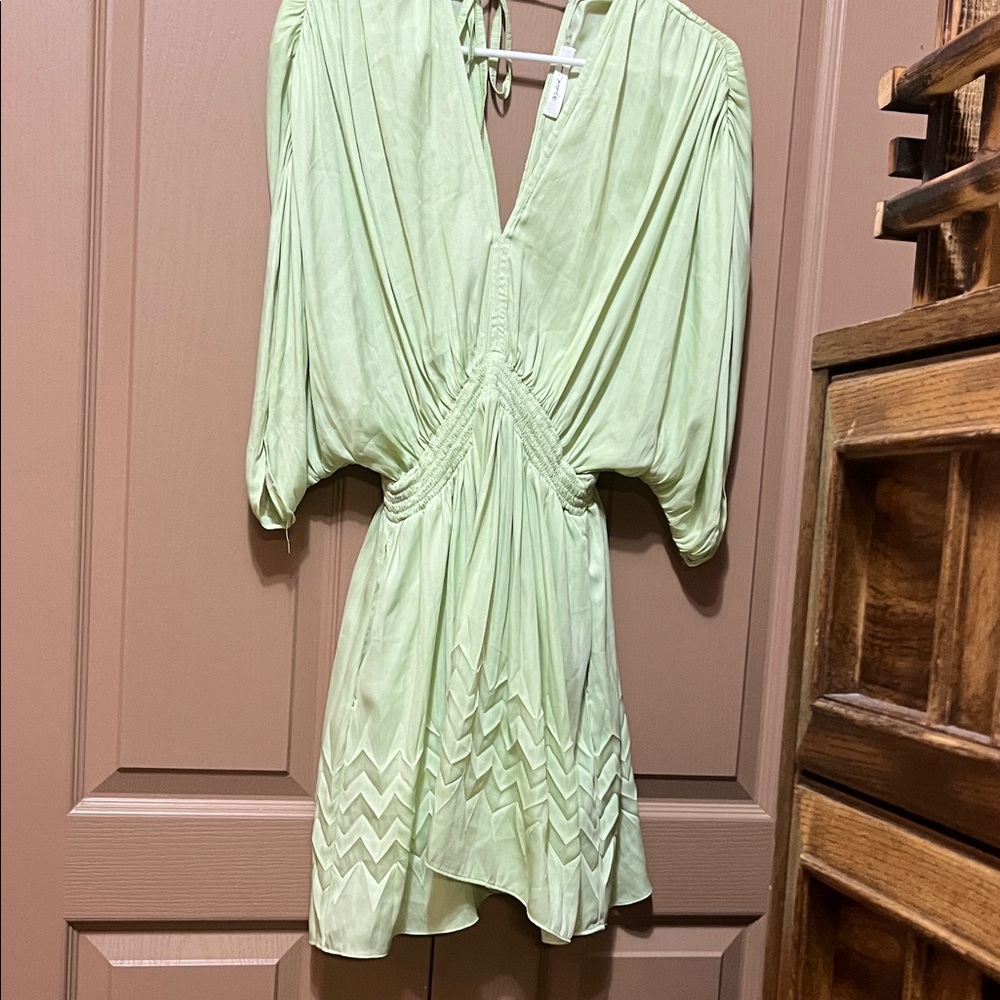 Mint Green V-Neck Chevron Detail Tunic Top